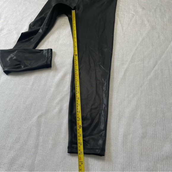 Wildfox Women's Pants Dylan Leggings Black Faux Leather Stretchy Shiny Size M - Picture 6 of 10